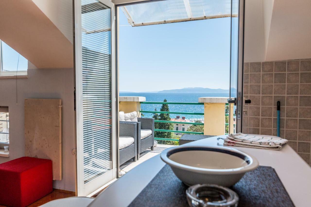 Penthouse Floor Or Floor Piano Nobile In An Austro Hungarian Villa Parking Wifi Away From Roads Green Nr Beach Opatija Exterior foto